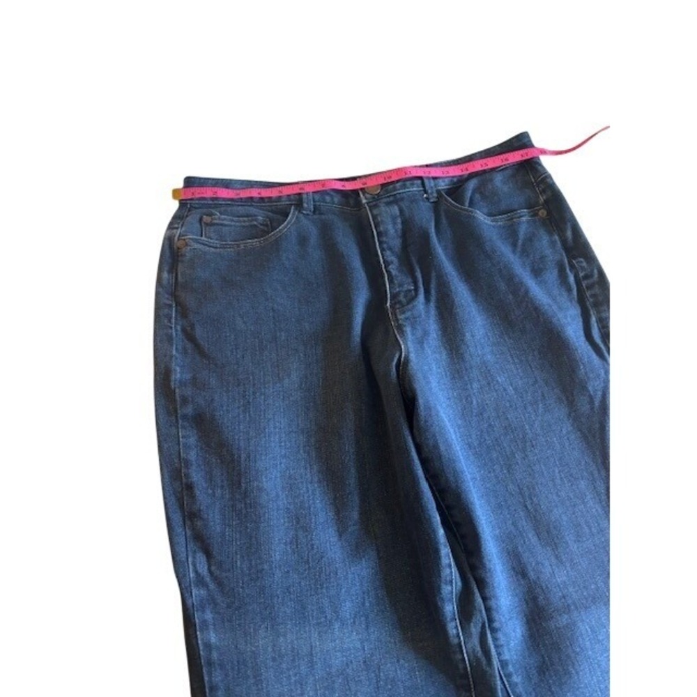 Coldwater Creek High Rise Straight Leg Dark Wash Blue Jean's Women's 14 - Picture 8 of 10